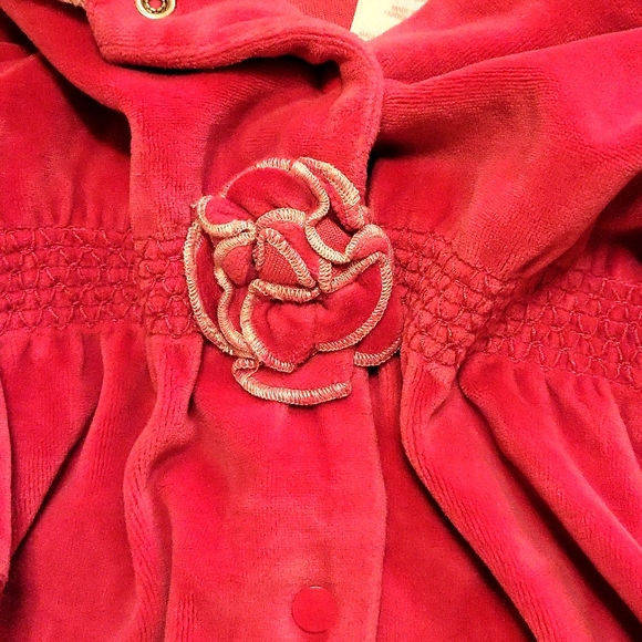 Adorable pink soft velour hooded sweater - Picture 4 of 4